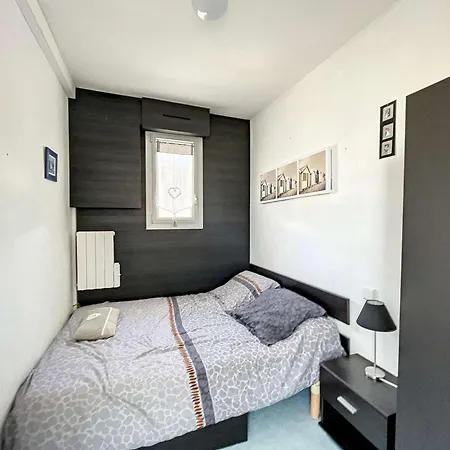Maison 3 A 100m De La Avec Grande Terrasse, Jardin Clos Et Parking - - Fr-1-361-429 Jullouville-les-Pins