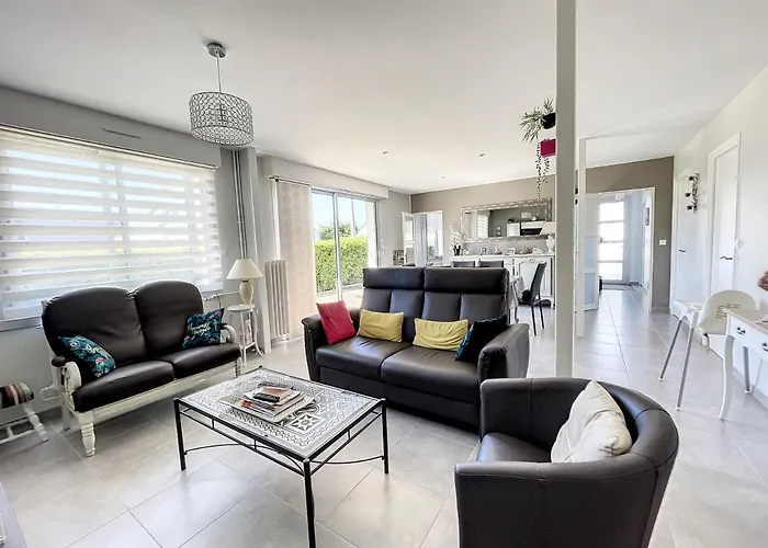 Maison 3 A 100m De La Avec Grande Terrasse, Jardin Clos Et Parking - - Fr-1-361-429 Сasa de vacaciones Jullouville-les-Pins