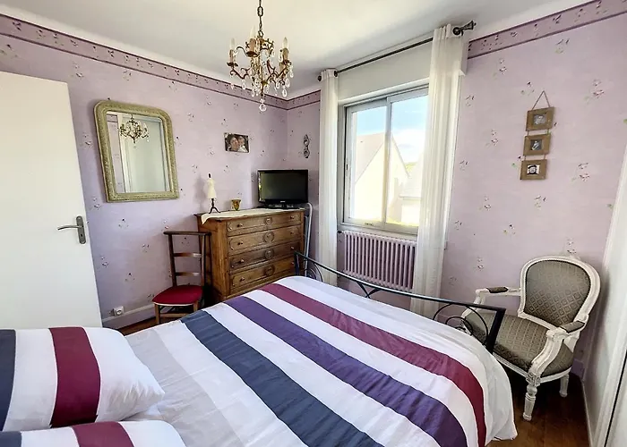 Maison 3 A 100m De La Avec Grande Terrasse, Jardin Clos Et Parking - - Fr-1-361-429