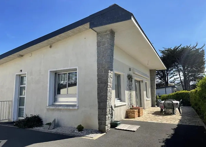 Maison 3 A 100m De La Avec Grande Terrasse, Jardin Clos Et Parking - - Fr-1-361-429 Jullouville-les-Pins