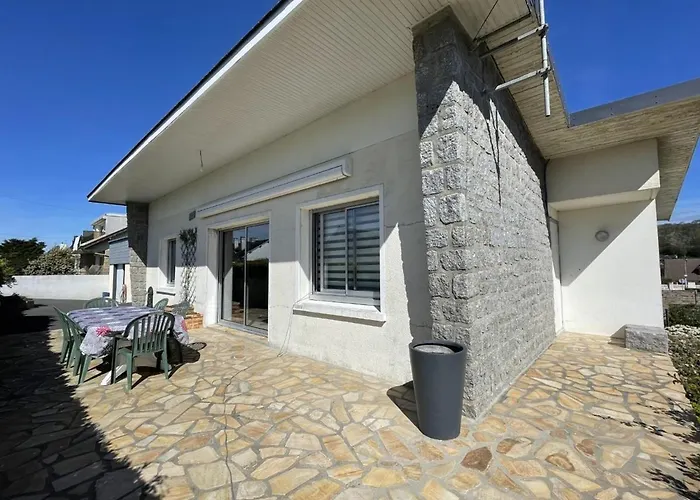Сasa de vacaciones Maison 3 A 100m De La Avec Grande Terrasse, Jardin Clos Et Parking - - Fr-1-361-429 *